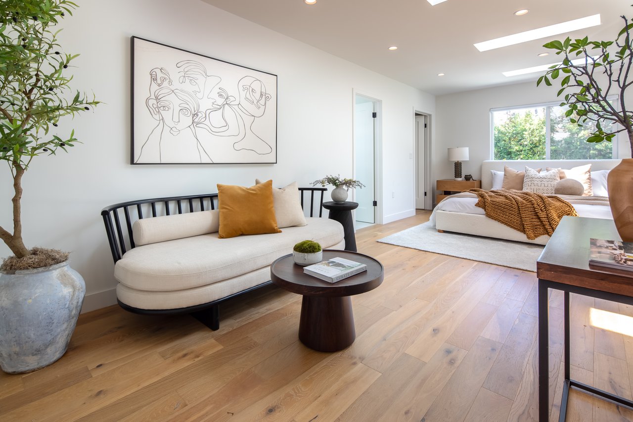 1363 S Curson Ave, Wilshire Vista