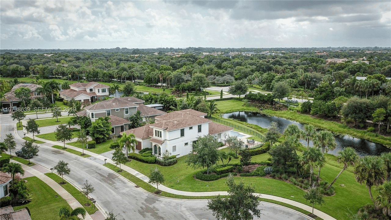 10120 Red Bay Dr