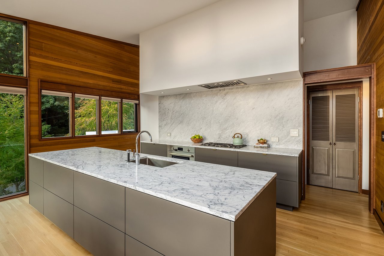 4343 W McLaren Street