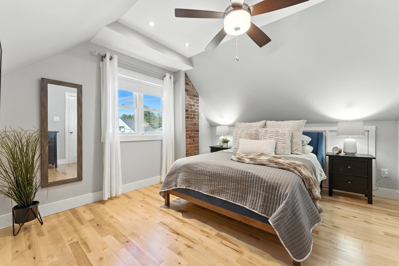 4 Fulham Dr