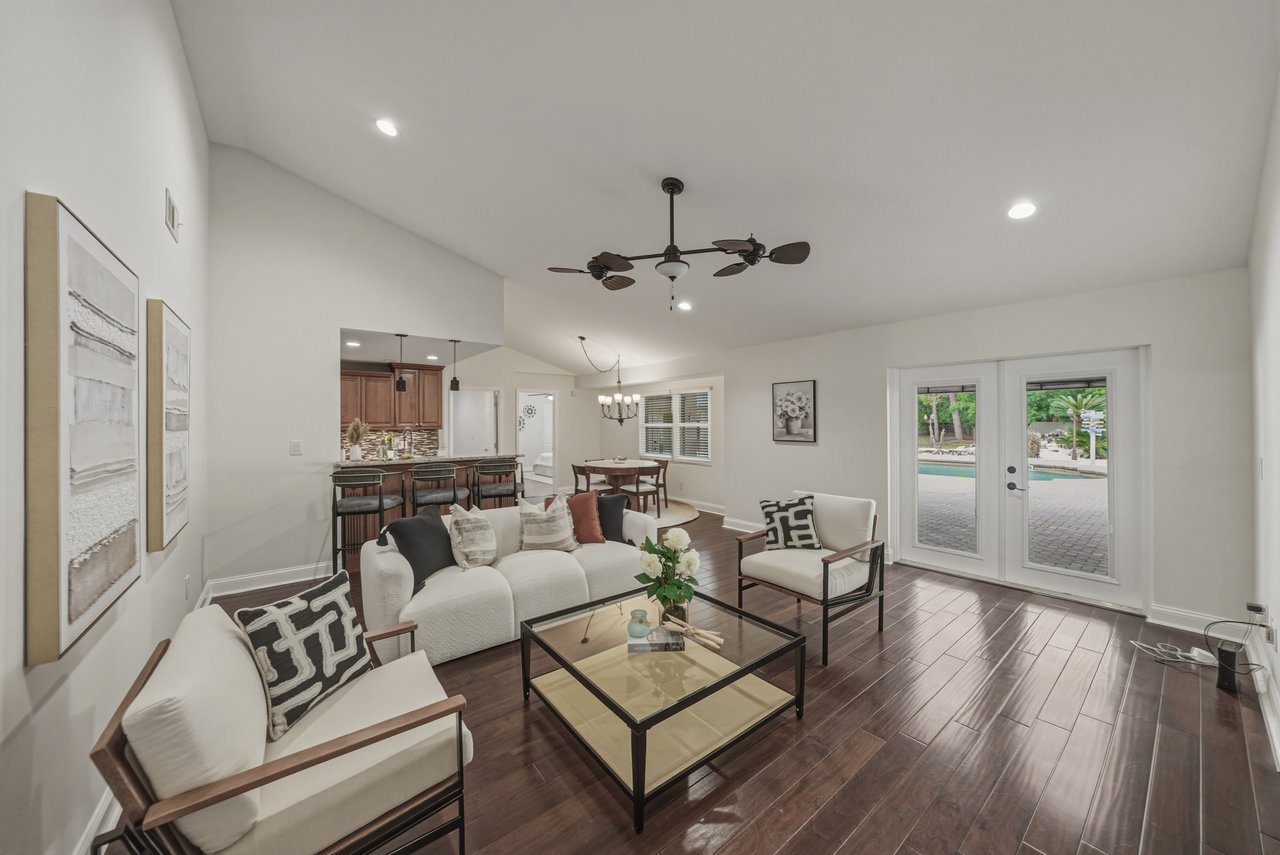 7601 Thunderhead Street