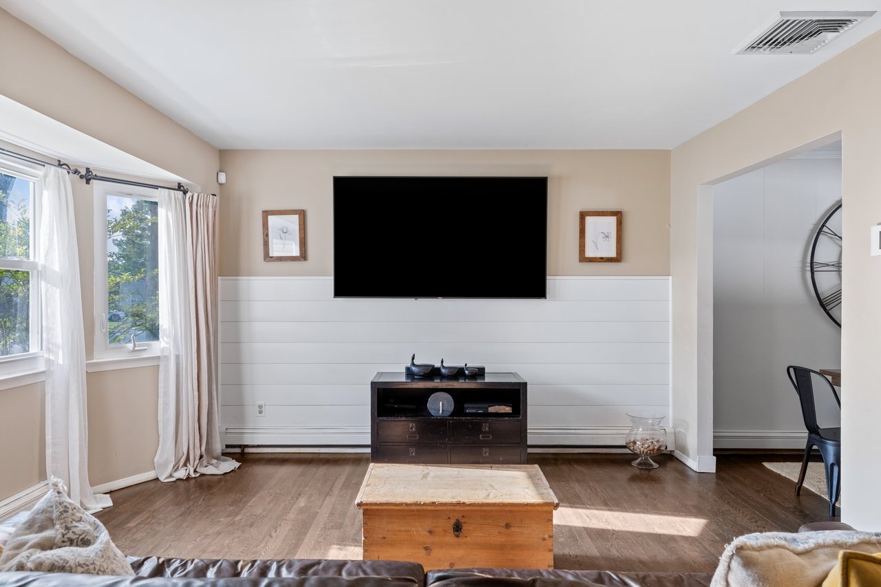 Updated 3-Bedroom Colonial