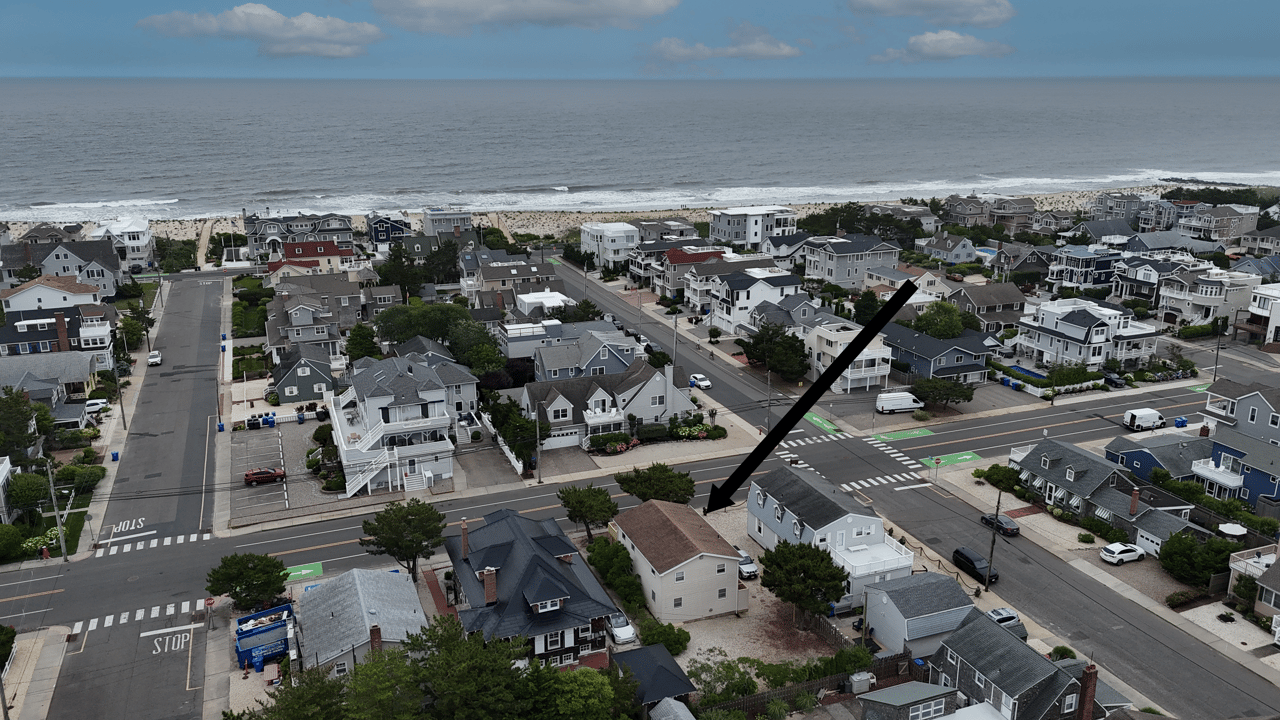 1010 S Beach Avenue, Beach Haven