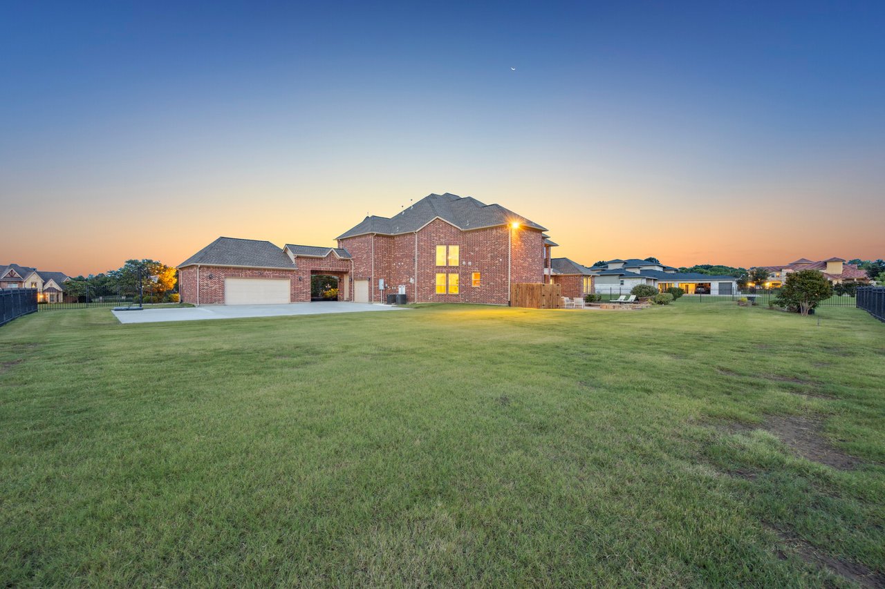 211 Tanner Creek Circle