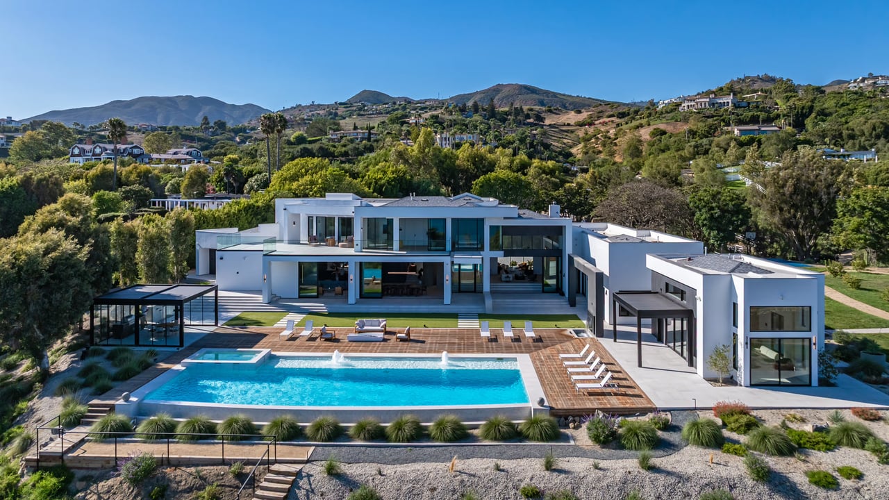 Malibu Mansion Built for NBA Star Kevin Garnett—and Updated by the Architect of Gene Simmons’s House—Lists for $48 Million