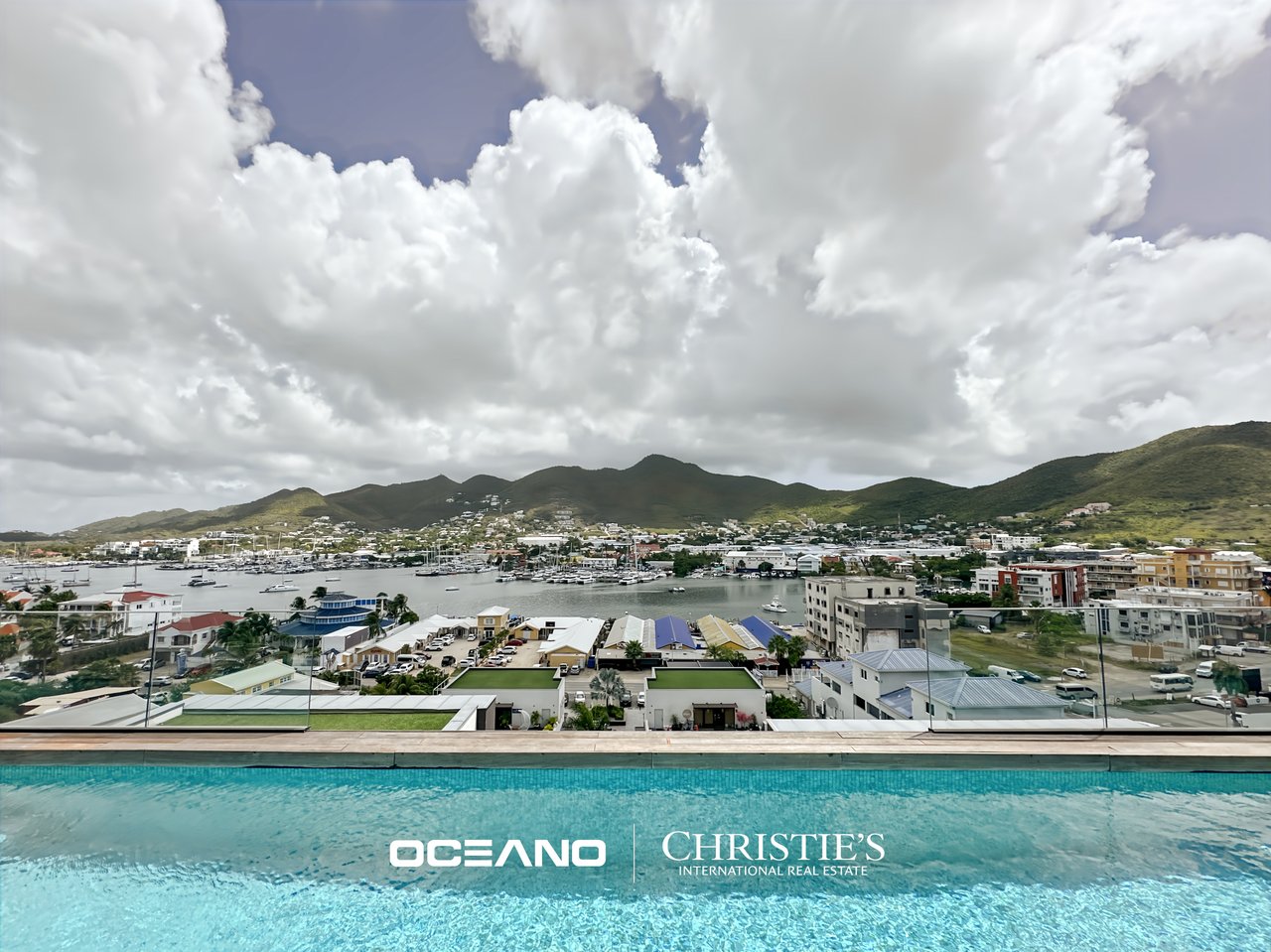 THE HILLS RESIDENCE - 1-Bedroom Apartment with Lagoon View 