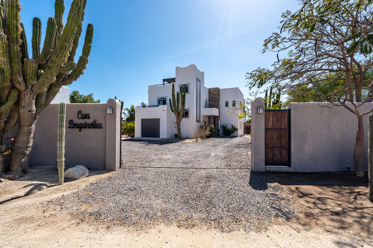 Casa Bougainvillea