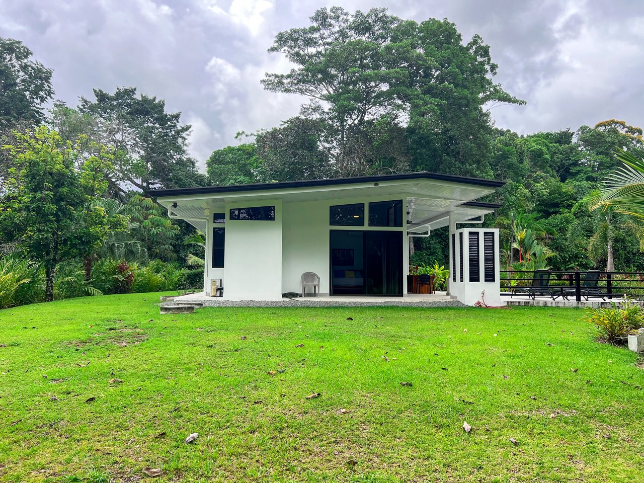 Casa Canto del Río ✨ – A Natural Gem with Modern Comfort in the Heart of the Tropical Jungle