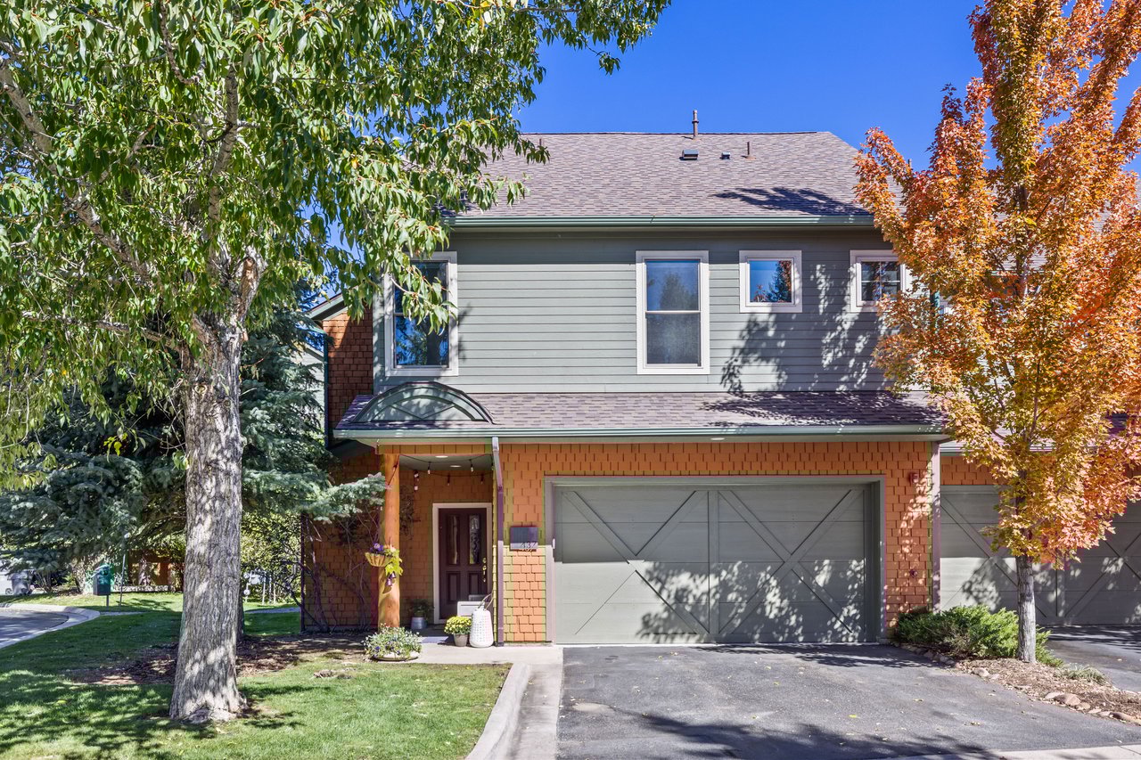 Fully Remodeled End Unit with Designer Luxury