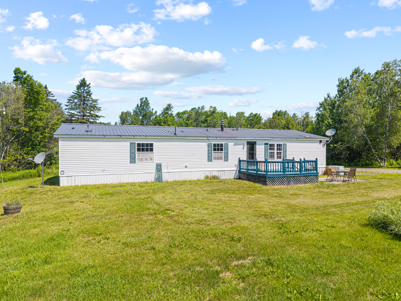 405 E Road