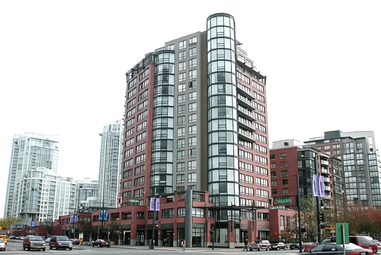 199 Drake St, #17d