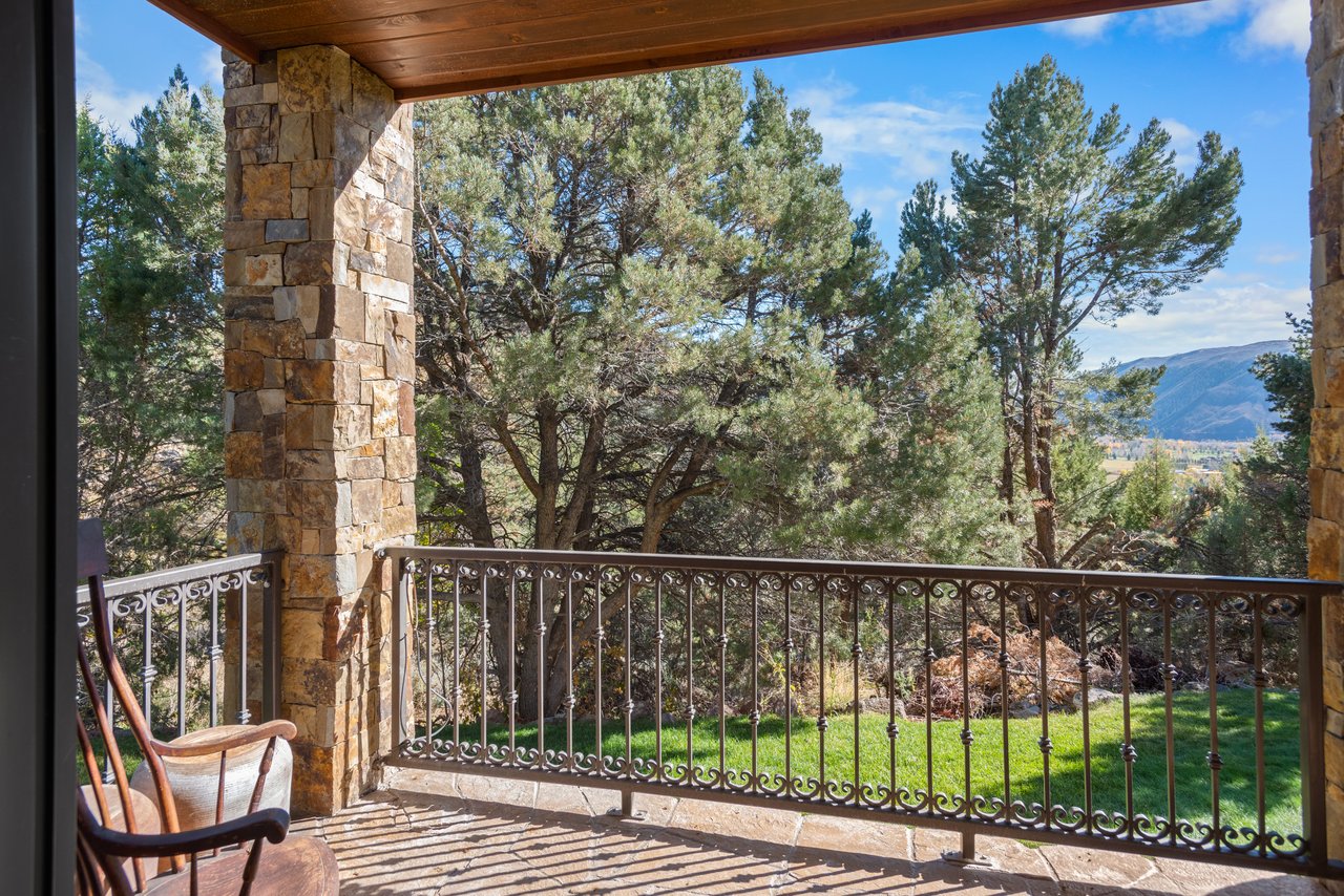 Tuscany-Inspired Estate with Panoramic Mt. Sopris Views