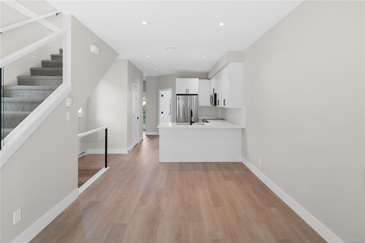2706 Graham St, Victoria