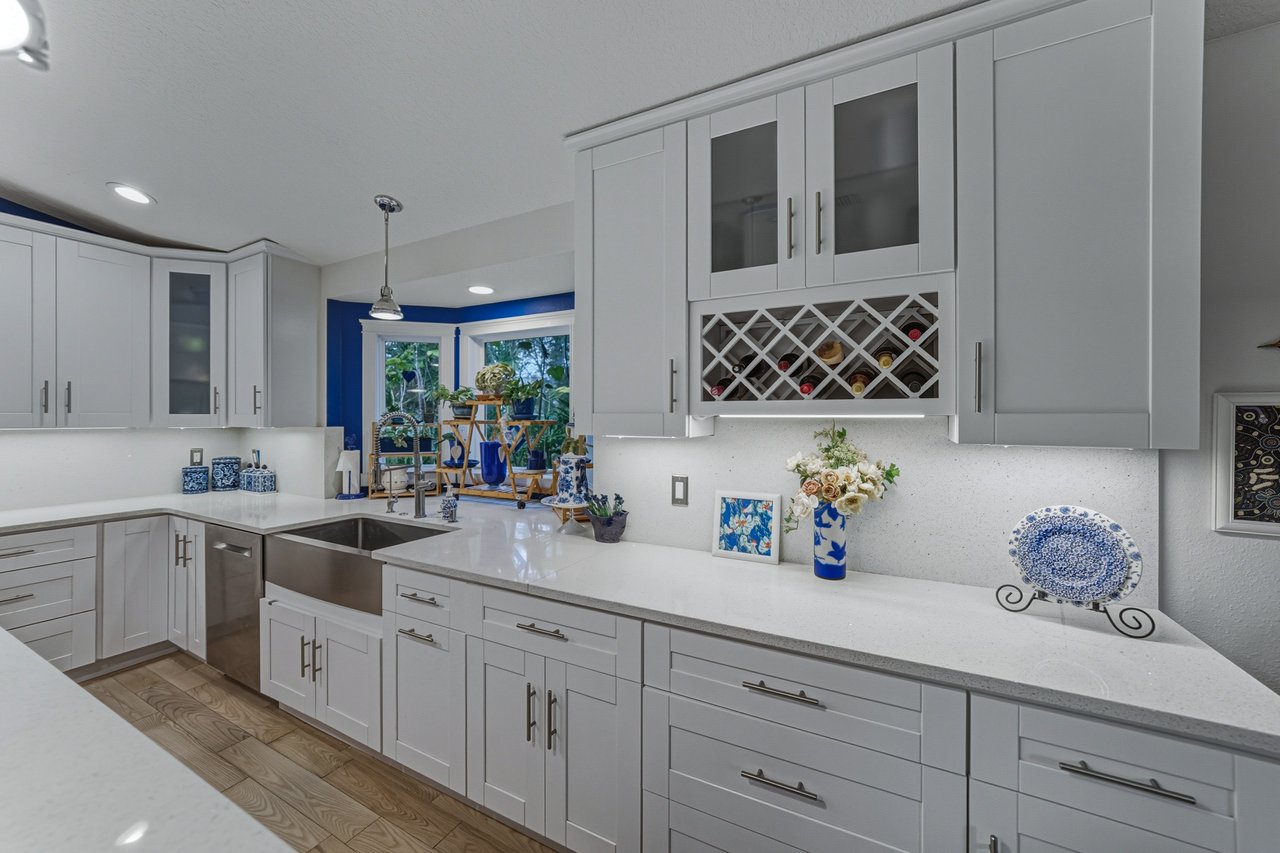 5240 NEW BRITTANY LN