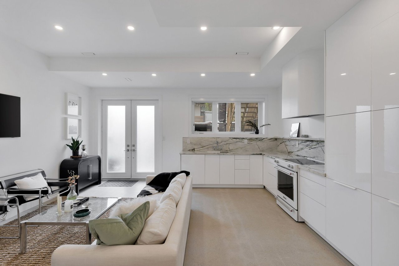 106 Ninth Street