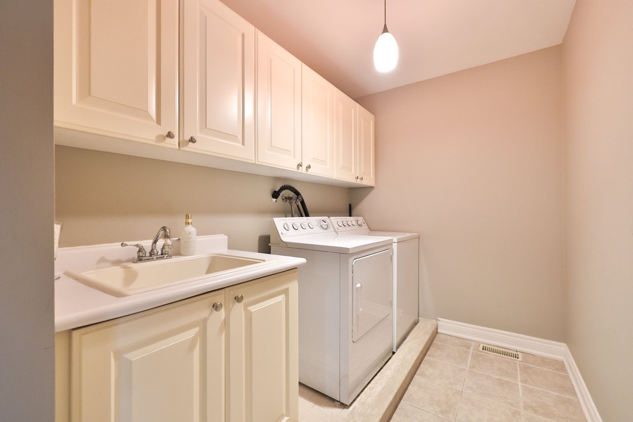 469 Stratford Road, Oakville