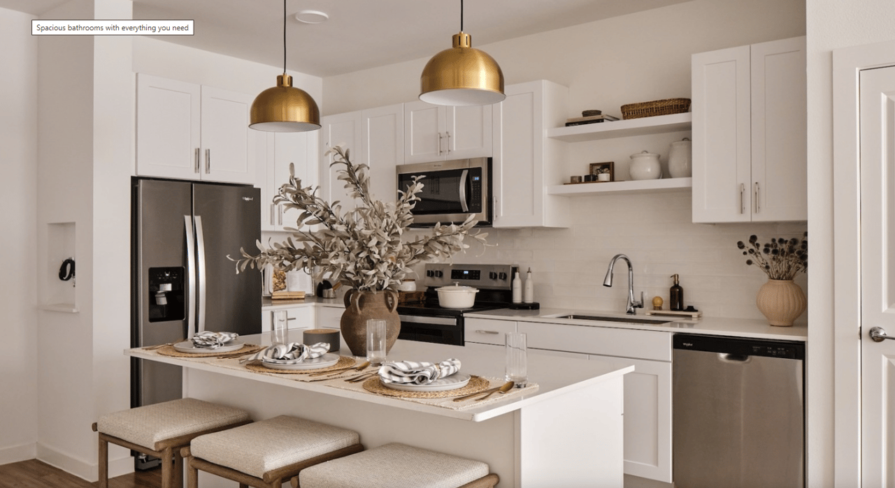 10 Weeks Free + $2500 Gift Card + Move in gift!