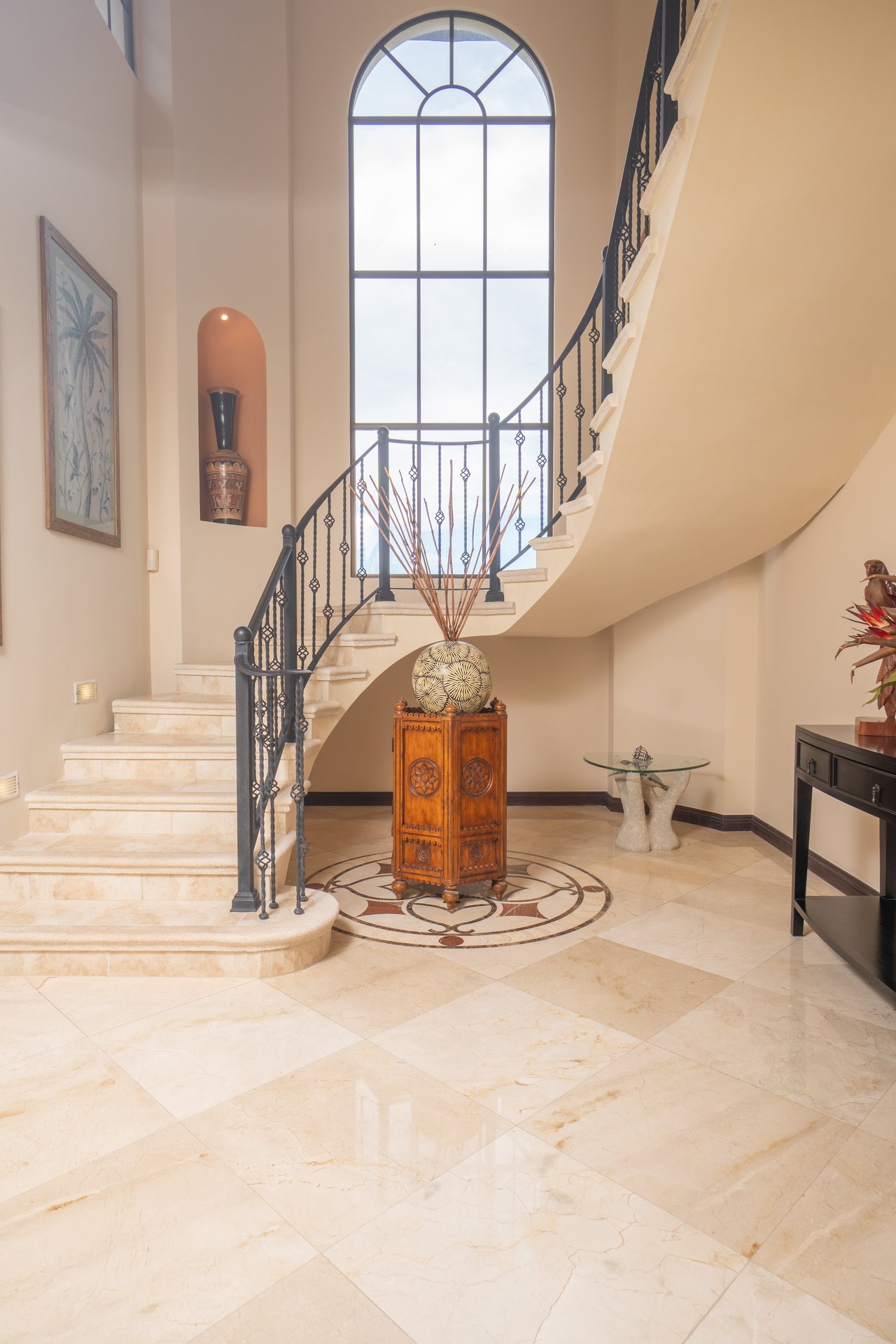 Casa Loro - Luxury Estate