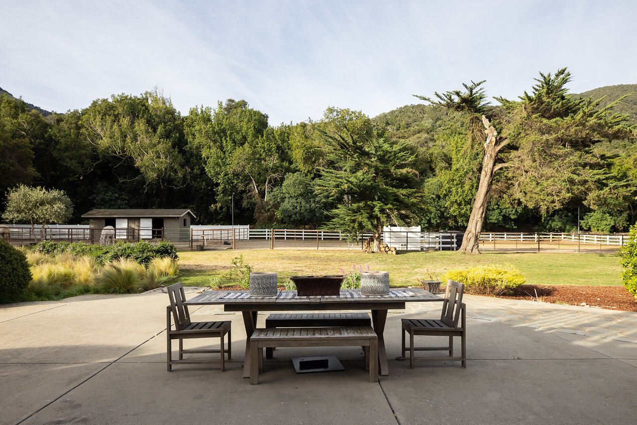 Carmel Valley Country Living