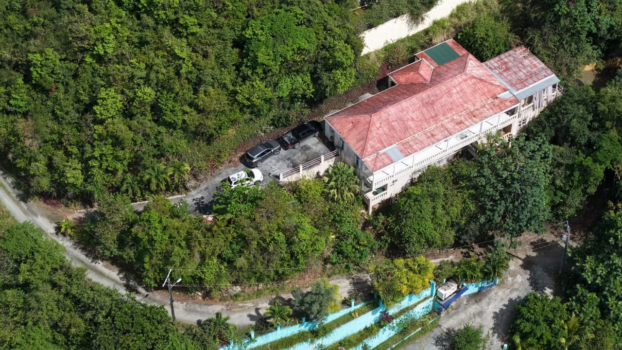 1117 Luck Hill Fixer Upper