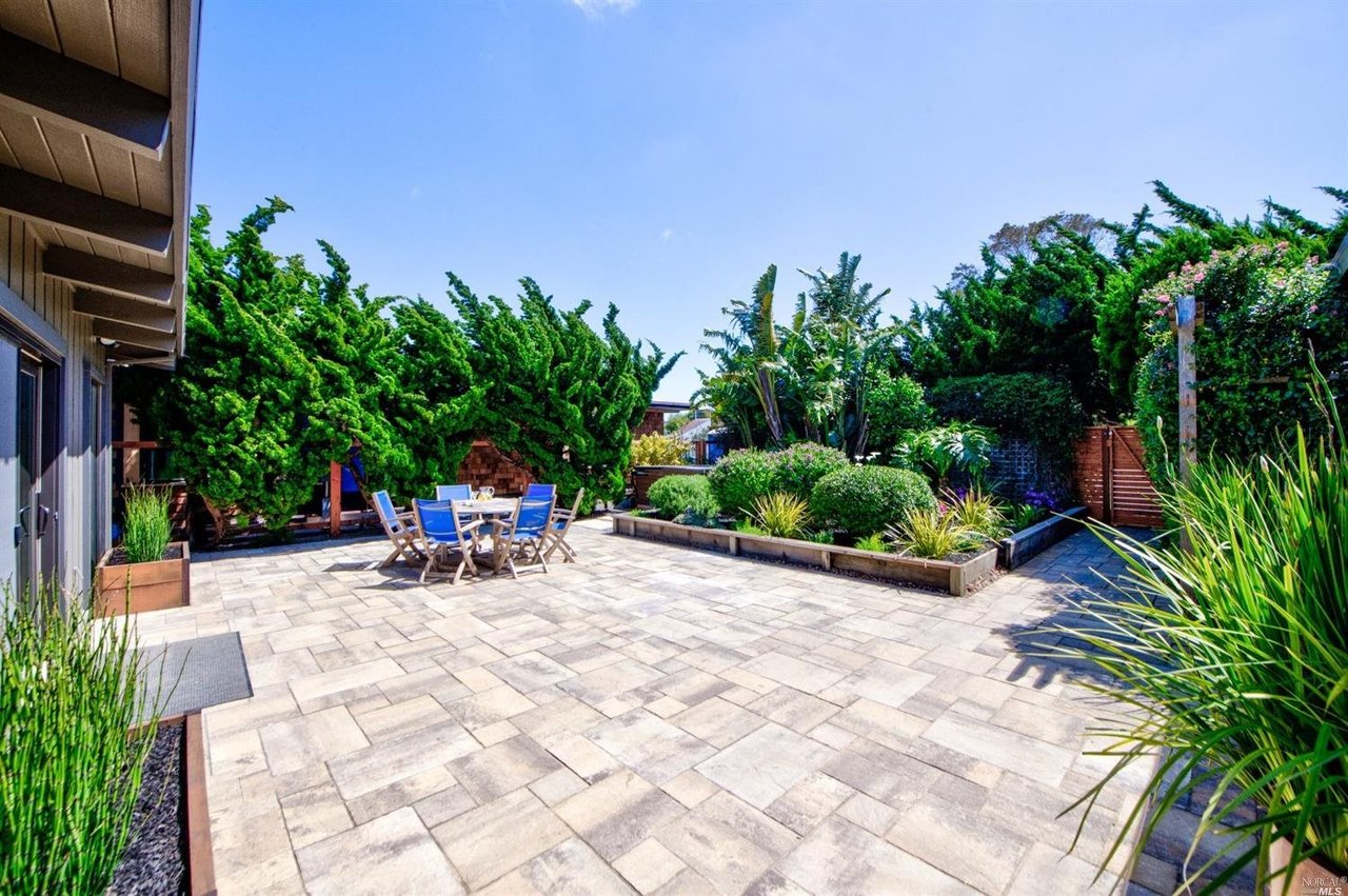 187 Seadrift Rd