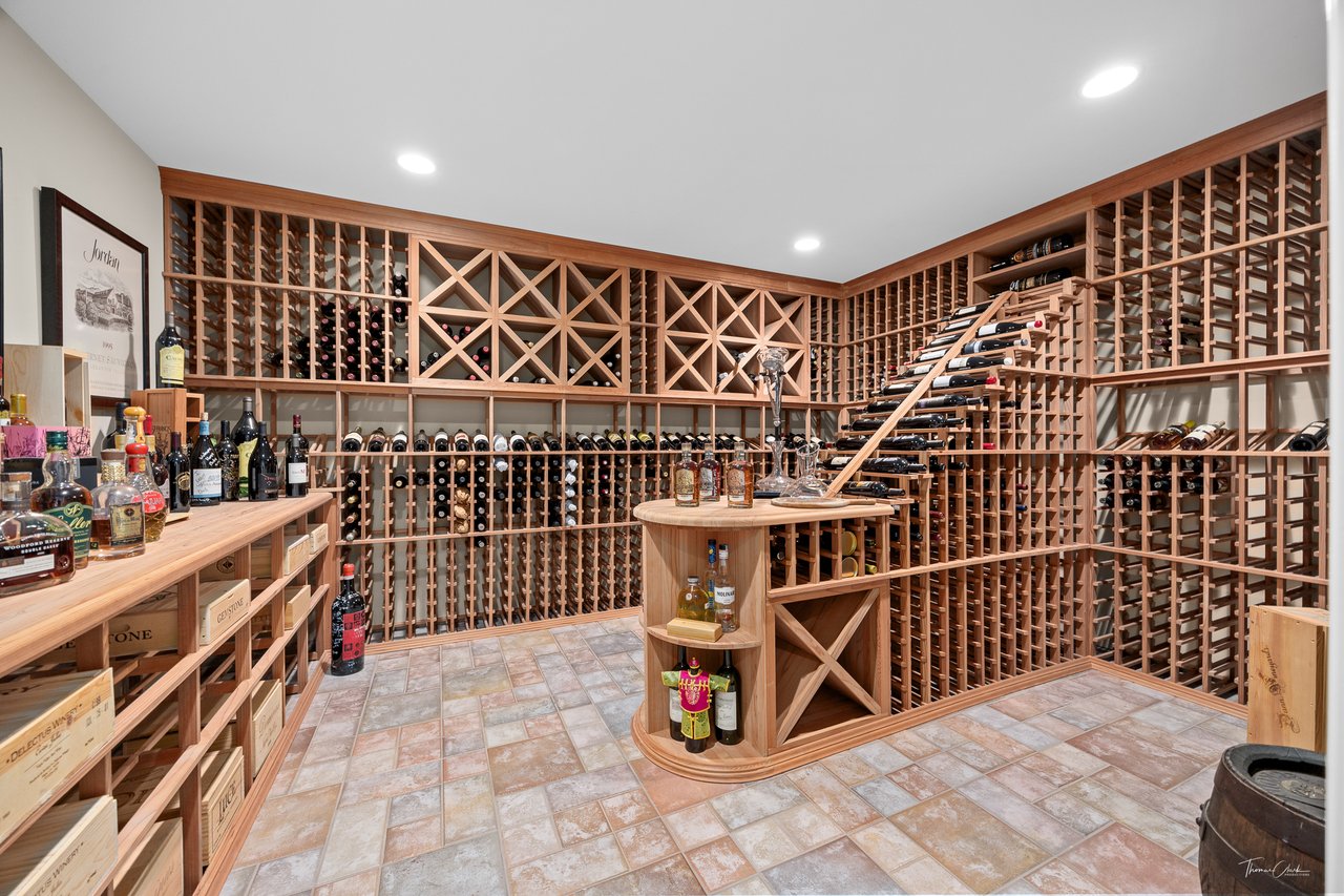 Luxury Home in Lisle