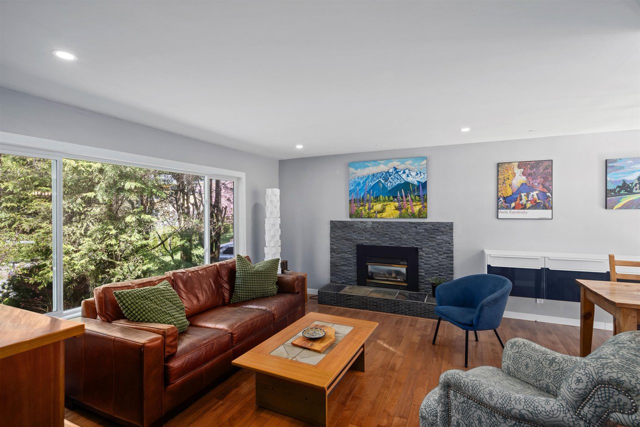 2544 Orkney Wy
