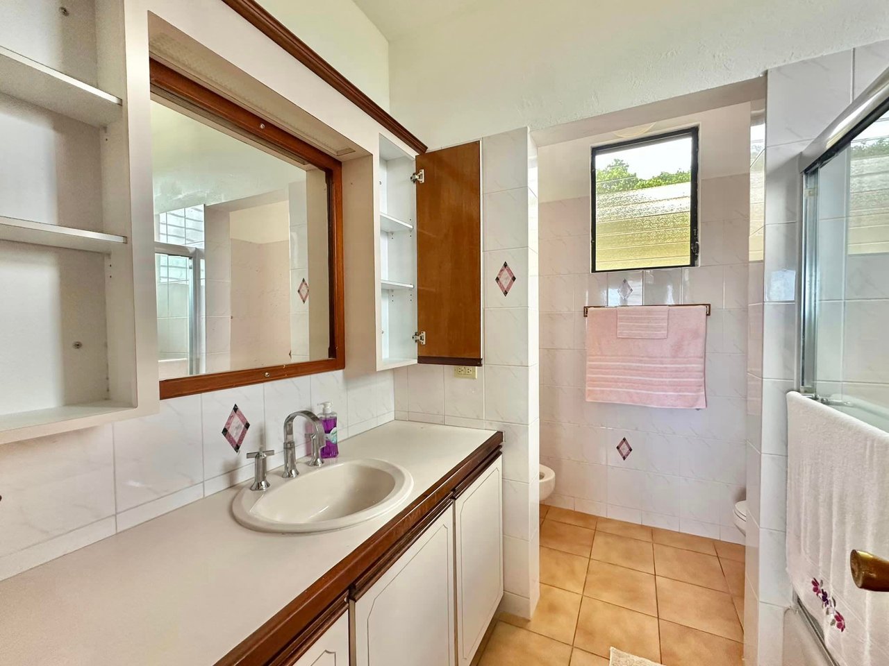838 Joe's Hill 2 Bedroom Apartment