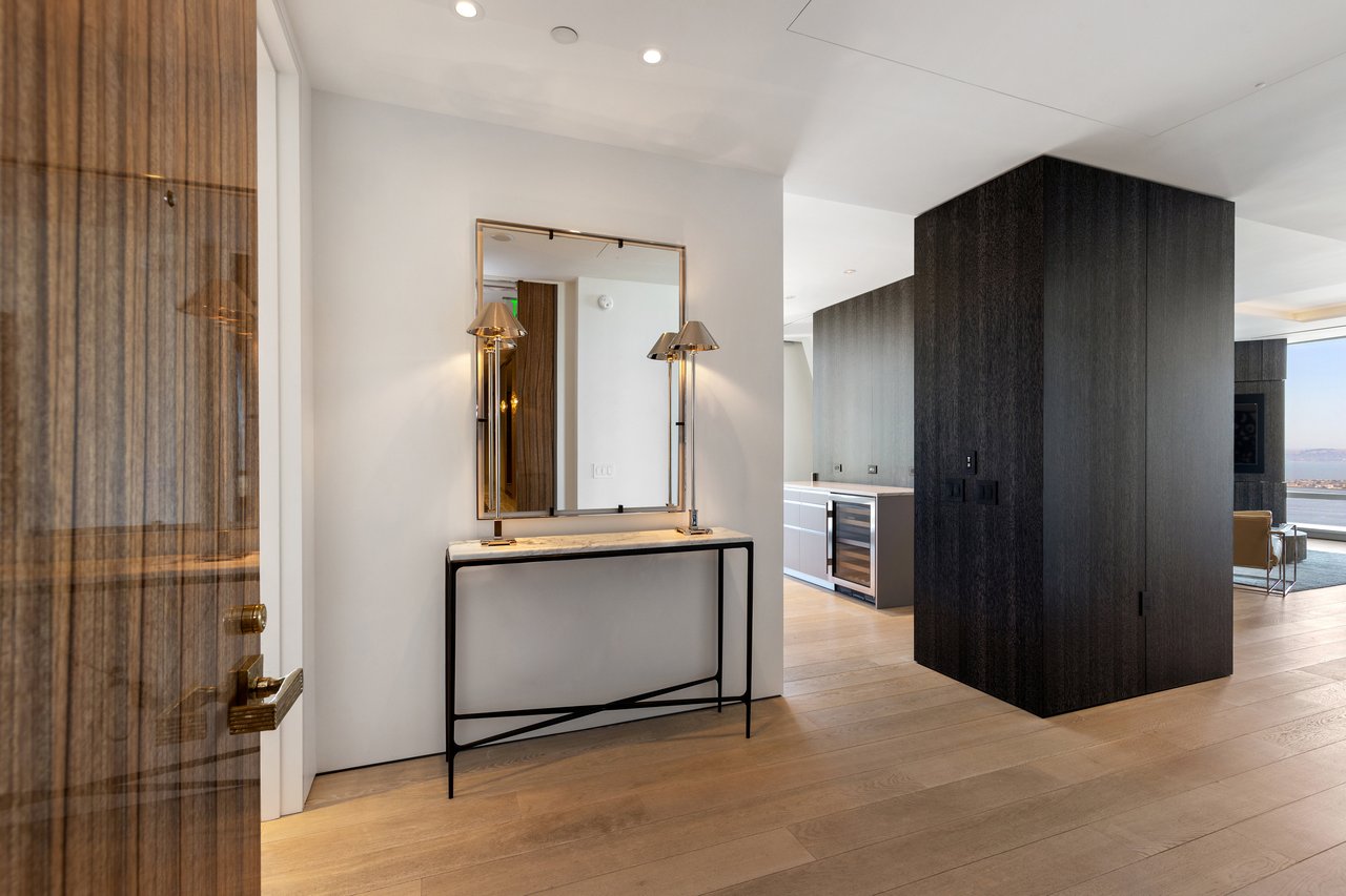 Panoramic Views at 181 Fremont