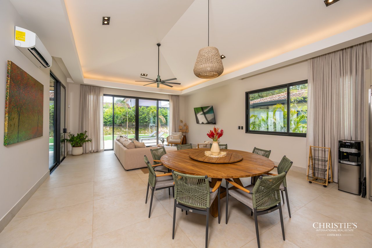 Casa Jade | Contemporary Resort Living in Hacienda Pinilla 