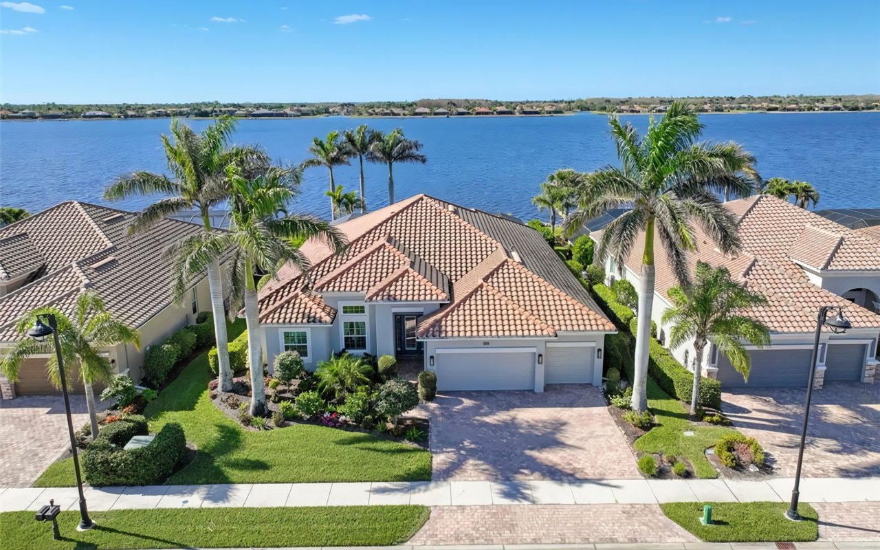 The Effect of Naples, FL, Interest Rates on the Real Estate Market