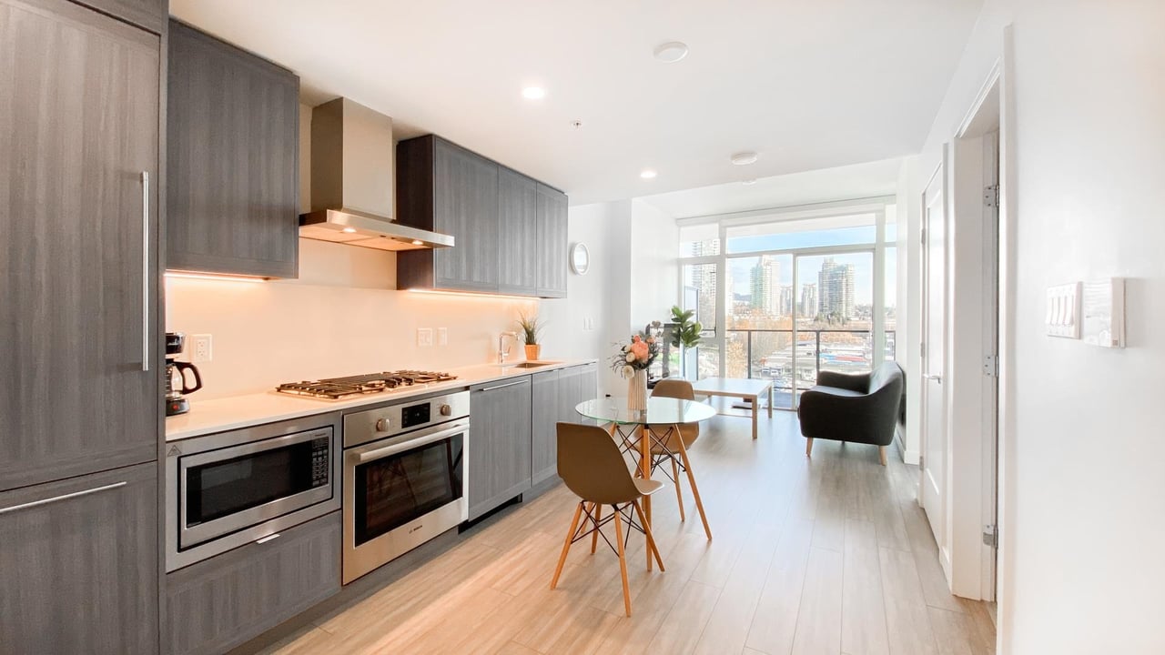 502-2351 Beta Ave