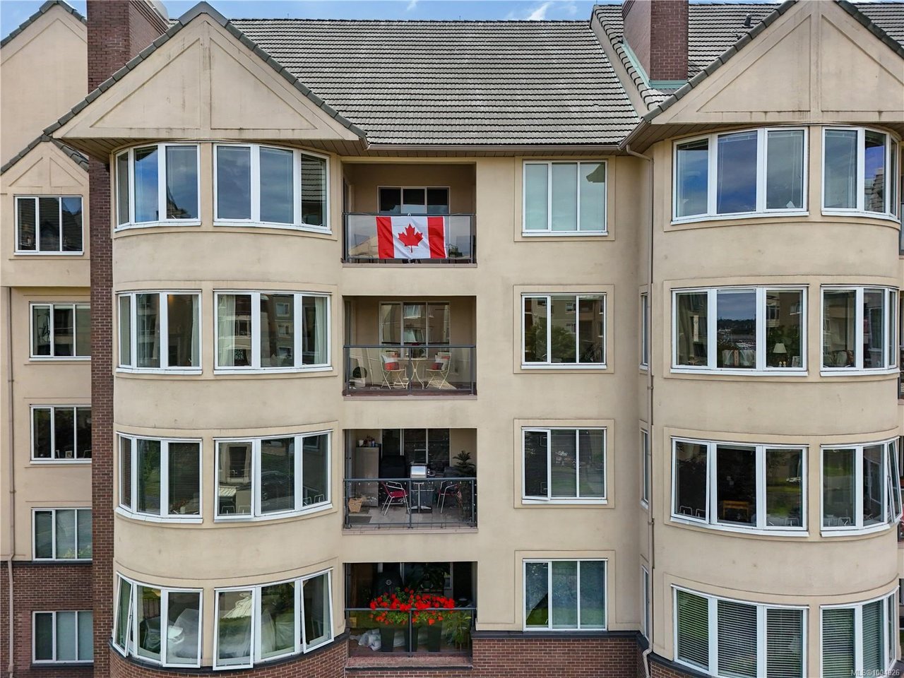 408-50 Songhees Rd