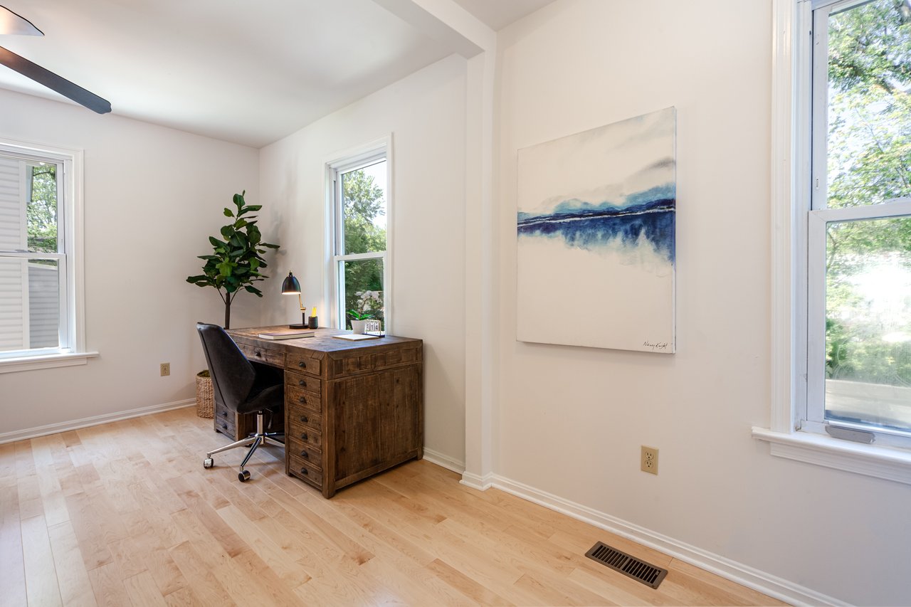 4110 30th St. Mount Rainier