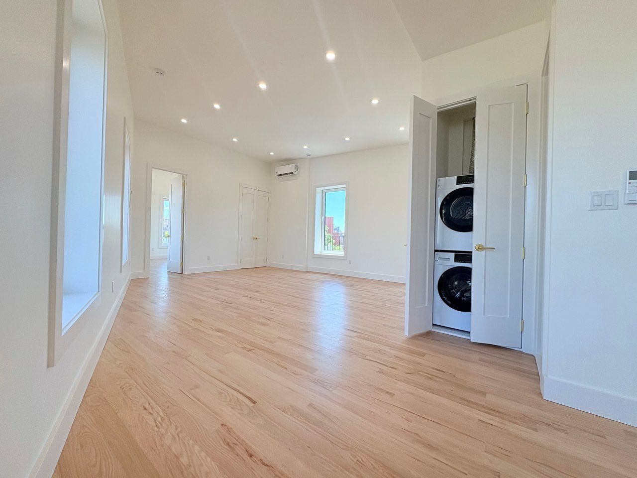 394 Broadway 4