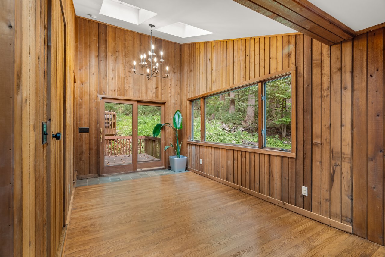 158 Buffalo Hollow Rd