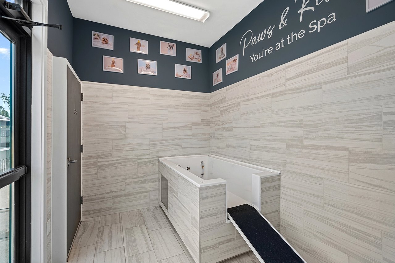 Dog Spa at Hatcher Creek in Oxford, NC