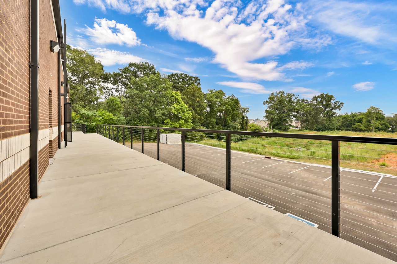 RD Flow Barbershop- Burle Way