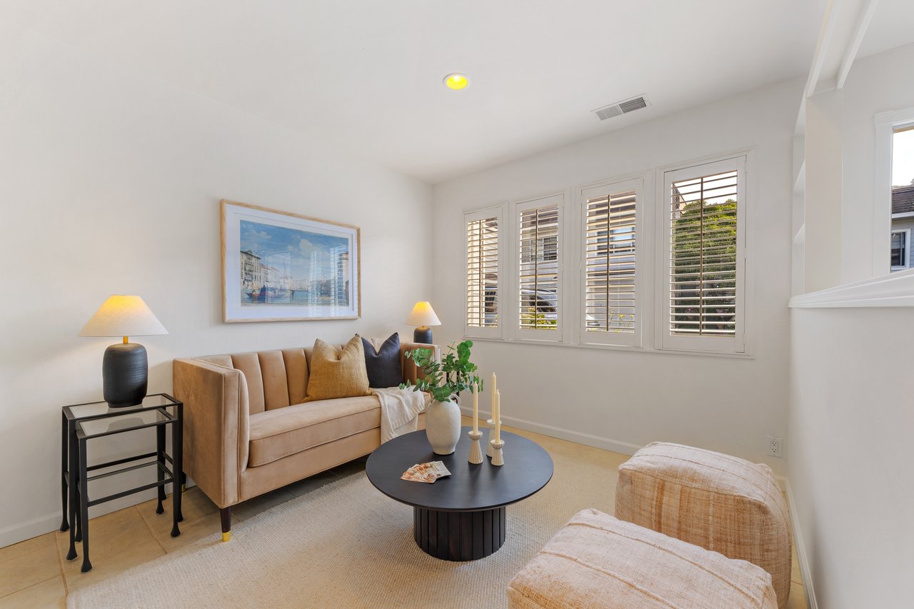 Private and Inviting Townhome