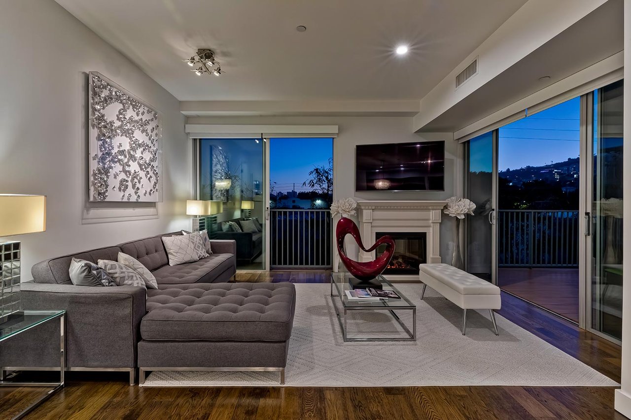 855 N Croft Ave #306, West Hollywood