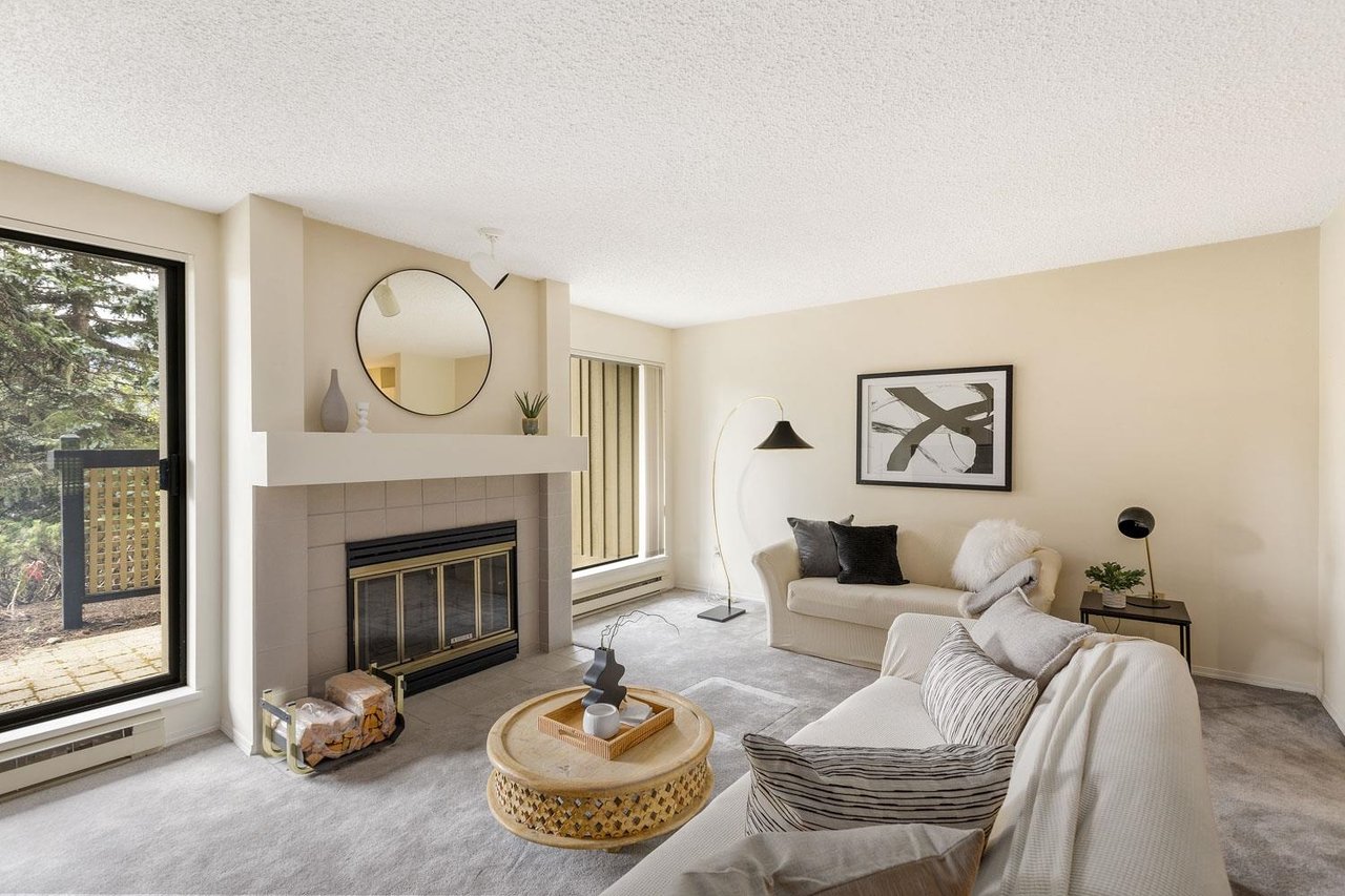 18-4725 Spearhead Drive, Whistler