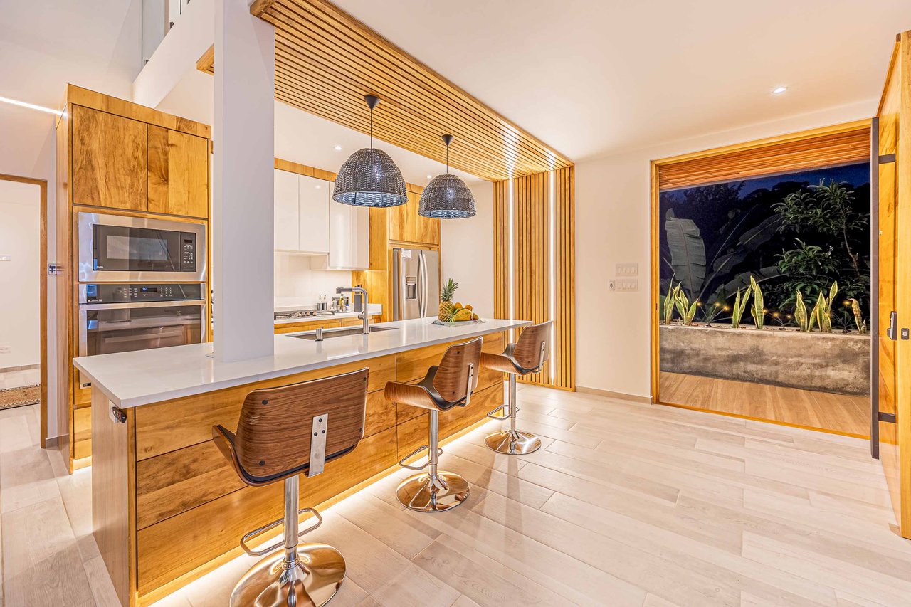 Exclusive Luxury Villa with Infinity Pool