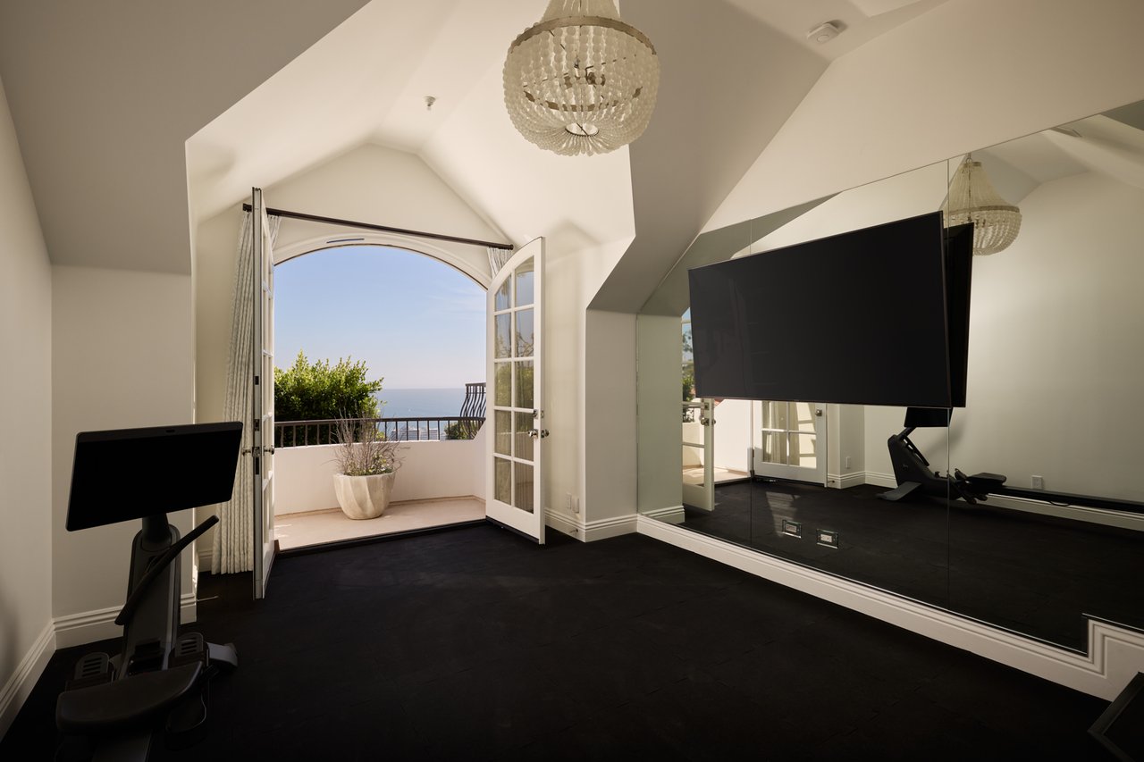 541 Paseo Miramar, Pacific Palisades 