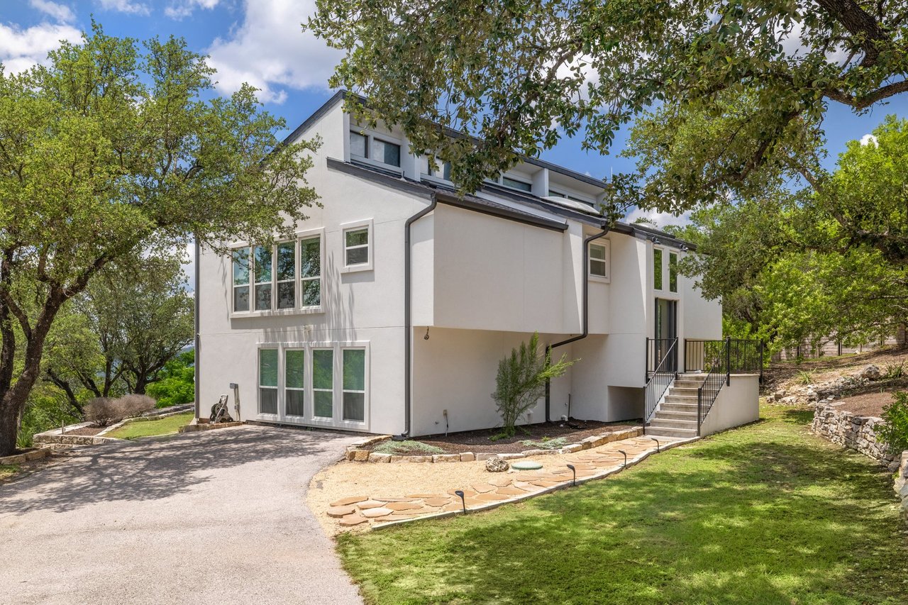 7206 Comanche Trail