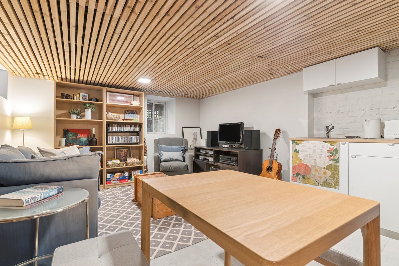 62 Pearson Avenue
