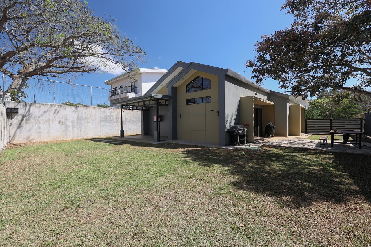 Industrial Loft Style Home, Guacima, Alajuela
