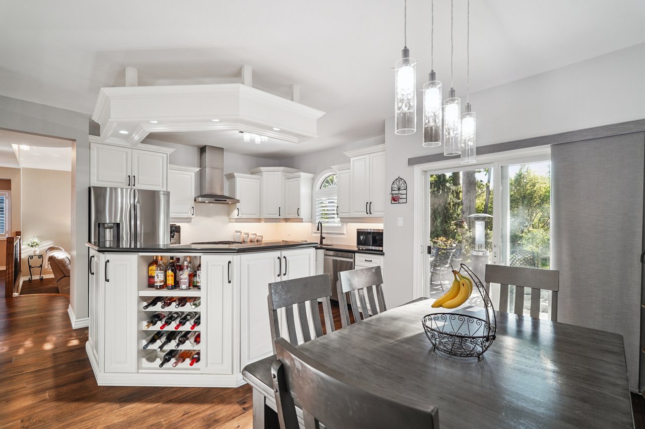 A Lifestyle Retreat in Prestigious Tyandaga Woods