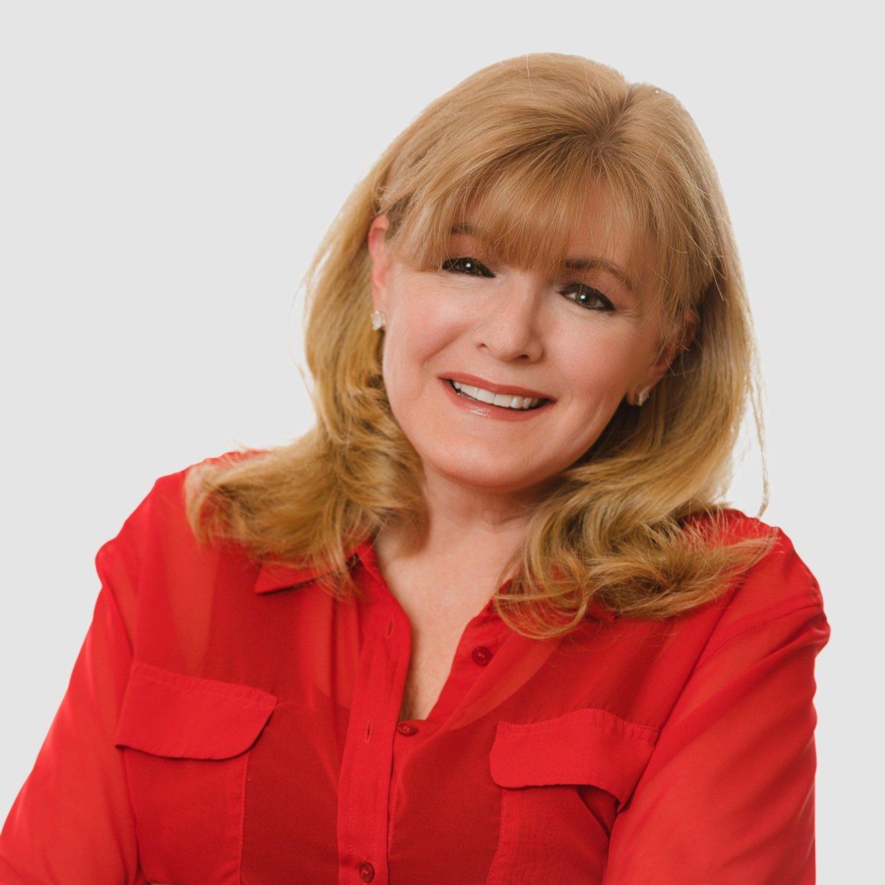 Karen Overington Durango, CO Real Estate Agent Headshot