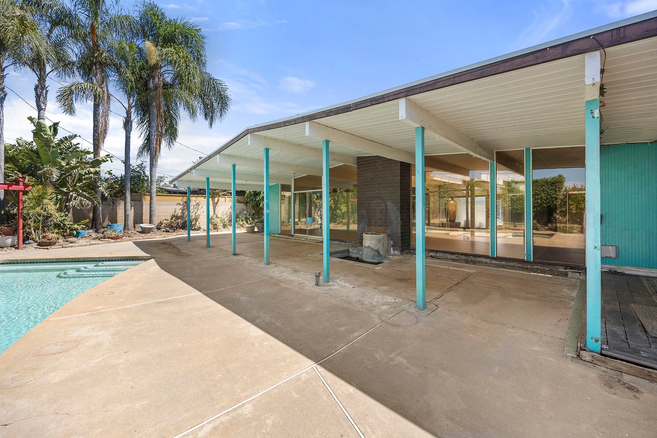  Eichler Home For Sale in Orange — Bring the Vision...This one won't last!