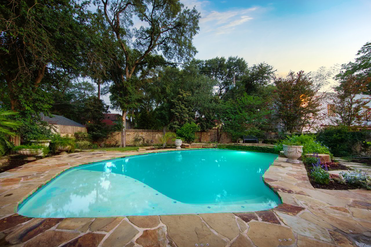 Historically Significant Spanish Revival in Monte Vista